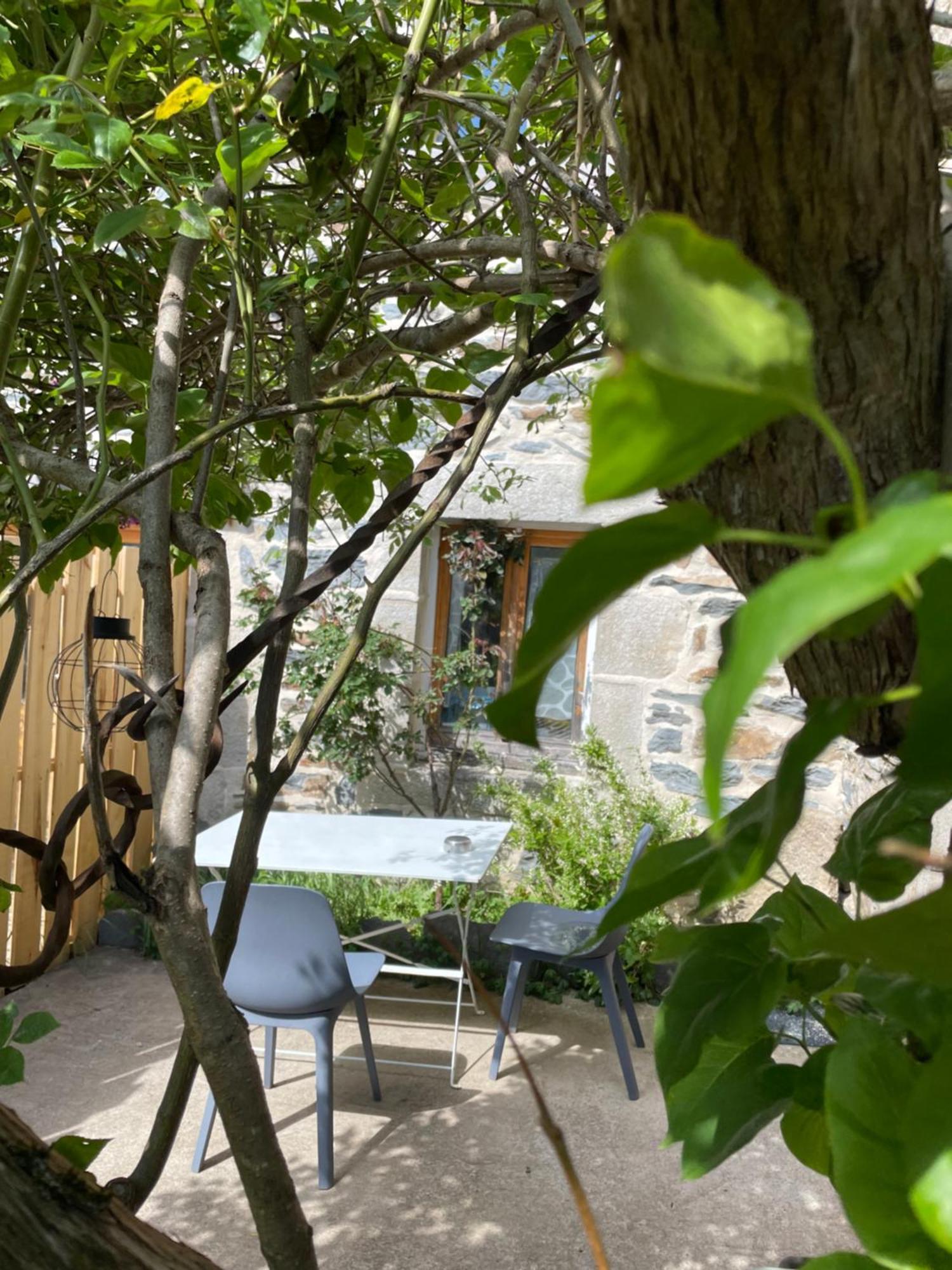 Chez Fabrice Bed & Breakfast Le Pertuis Exterior foto